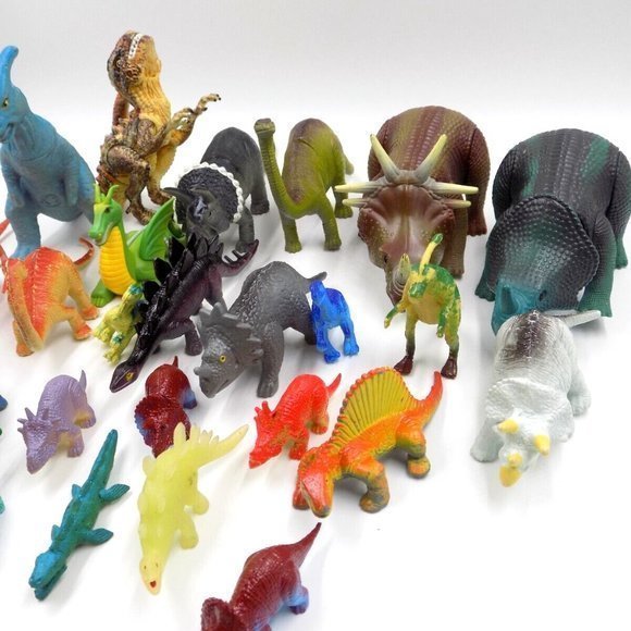 Dinosaur Figure Lot - Picture 2 of 5